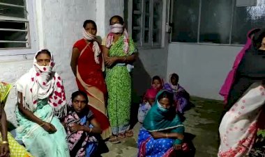 চেলেং চাহ বাগিছাৰ পৰিচালকৰ কাৰ্যালয় ঘেৰাও শ্ৰমিকৰ,পৰিস্থিতি উত্তপ্ত হৈ পৰাৰ আশংকা