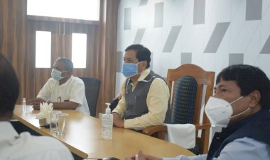 নুমলীগড় শোধনাগাত মুখ্যমন্ত্ৰী সৰ্বানন্দ সোনোৱাল : শোধনাগাৰ সম্প্ৰসাৰণ  আৰু জৈৱ ইন্ধন শোধনাগাৰ প্ৰকল্প পৰিদৰ্শন  : ৰাজ্যৰ কৃষি অর্থনীতি বিকাশৰ  নেতৃত্ব বহন কৰিবলৈ নুমলীগড় শোধনাগাৰক আহ্বান মুখ্যমন্ত্ৰীৰ  :