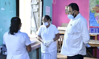 বোকাখাত মহকুমাটো ক'ভিডৰ প্ৰতিষেধক প্ৰদানৰ বাবে মন্ত্ৰী কেশৱ মহন্তৰ উপস্থিতিত মেগা টিকাকৰণৰ অভিযান  :