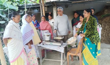 কাজিৰঙা ৰাষ্ট্ৰীয় উদ্যানৰ পাৰিপাৰ্শ্বিক উন্নয়ন সমিতিৰ উদ্য়োগত কাঠফুলাৰ ব্যঞ্জন প্ৰস্তুত কৰাৰ প্ৰশিক্ষন :