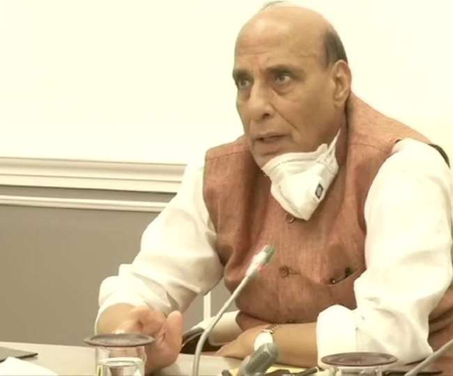 रक्षामंत्री राजनाथ सिंह ने किया COVID-19 मोबाइल वायरोलॉजी रिसर्च एंड डायग्नोस्टिक लैब का उद्घाटन