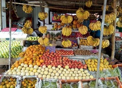 ৰমজান মাহৰ সুযোগ লৈছে ফলৰ ব্যৱসায়ীযে়