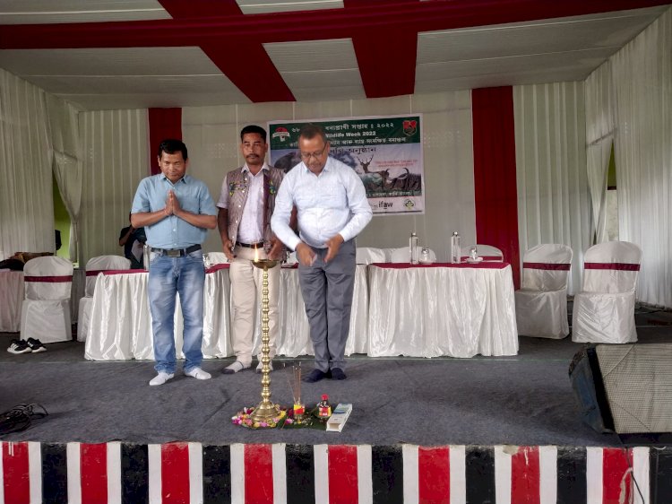 কাজিৰঙা ৰাষ্ট্ৰীয় উদ্যানৰ উদ্যোগত আয়োজিত বন্যপ্ৰাণী সপ্তাহৰ  সামৰণি:  কাৰ্বি আংলং জিলাৰ ডলামৰাত সামৰণি অনুষ্ঠান : গীতে মাতে মুখৰিত পৰিৱেশত ছাত্ৰ ছাত্ৰীক পুৰস্কাৰ প্ৰদান :