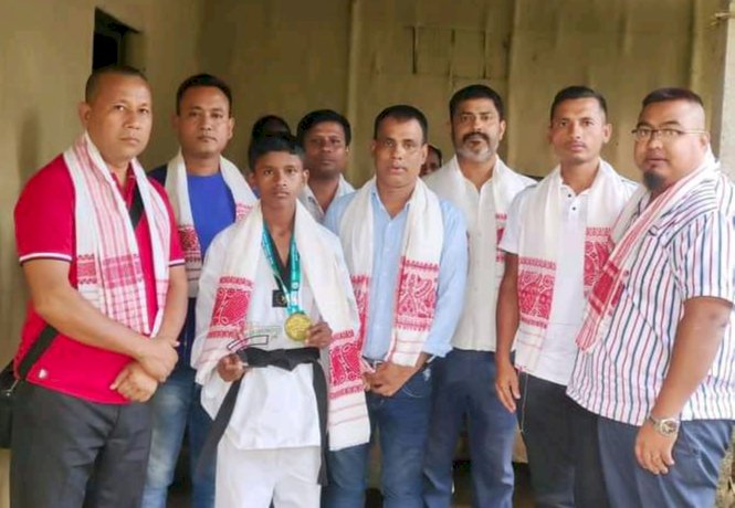 লেবাননত অনুষ্ঠিত হ'ব লগা  ৫ সংখ্যক এছিয়া কেডেট টাইকোৱাণ্ডো প্ৰতিযোগিতাত ভাৰতক প্ৰতিনিধিত্ব কৰিব তিতাবৰৰ  সূৰ্য্যকান্ত বাক্তিয়ে :