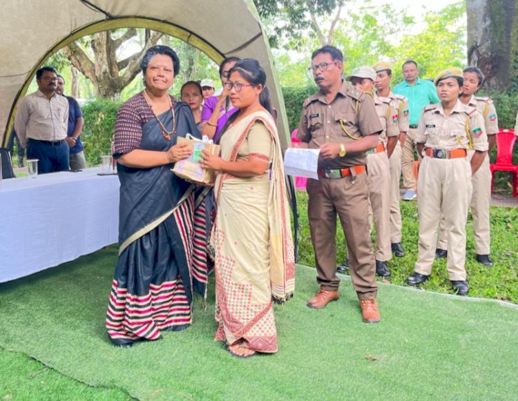 কাজিৰঙাত বন ছহীদ দিৱস উদযাপন :  বন ছহীদ পৰিয়াললৈ সম্বৰ্ধনা  :