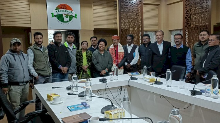 কাজিৰঙাত বোকাখাত মহকুমা সাংবাদিক সংগঠনৰ প্ৰতিনিধিৰে কাজিৰঙা ৰাষ্ট্ৰীয় উদ্যান কৰ্তৃপক্ষৰ বৈঠক : বন্যপ্ৰাণী আৰু মানুহৰ সংঘাতৰ ক্ষতিপূৰণৰ পৰিমান বৃদ্ধিৰ বাবে অসম চৰকাৰক দাবী :