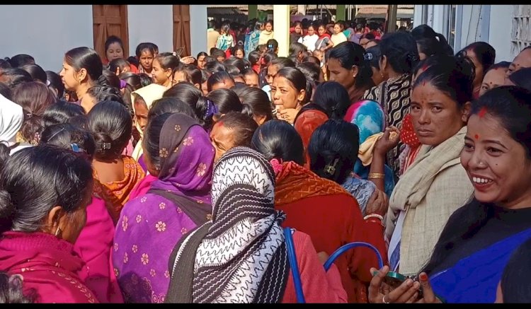 ৰাজ্য চৰকাৰৰ অভিলাষী আঁচনি : বোকাখাত মহকুমাৰ ২৭,৬০০ মহিলাই লাভ কৰিব মুখ্যমন্ত্ৰী মহিলা উদ্যমিতা আঁচনিৰ ধন :