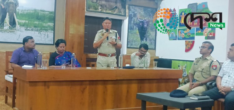 বানপানীক লৈ কাজিৰঙা ৰাষ্ট্ৰীয় উদ্যানত সভা : বন বিভাগ, আৰক্ষী, জিলা প্ৰশাসন আৰু বিভিন্ন দল সংগঠনৰ প্ৰতিনিধিৰ অংশ গ্ৰহন :